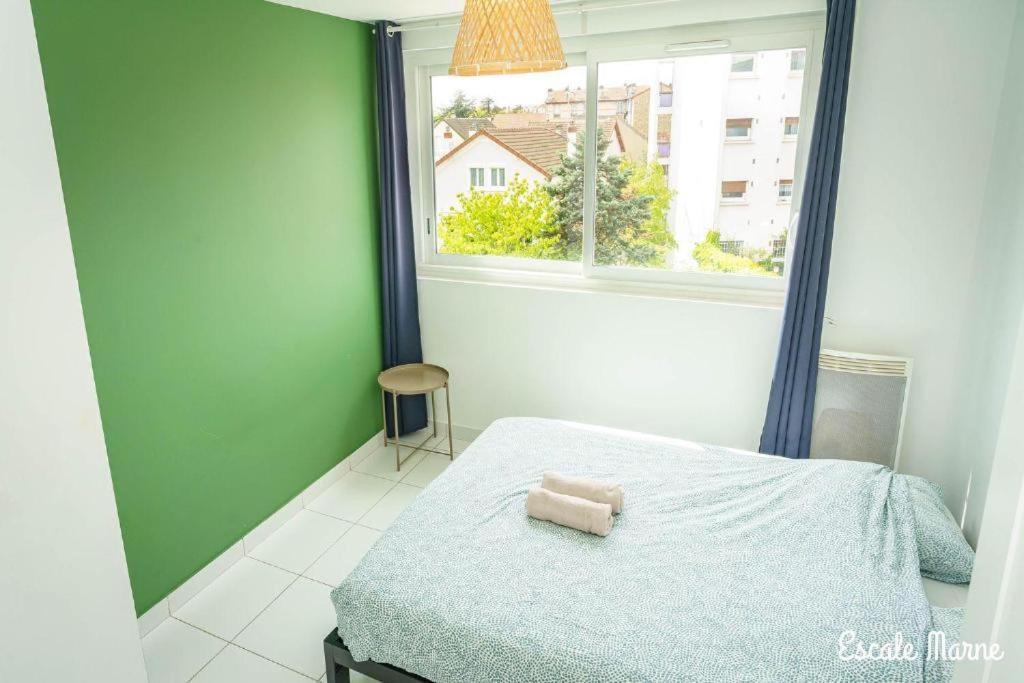 Escale-Marne Fr - 202 - Free Parking - Free Luggage Storage - All Equipped - Linen Included - Washing Machine - 10Mn Walk Metro 8 - Rer A - Panoramic View - From 1 To 14 Guests Майсонс-Алфорт Стая снимка