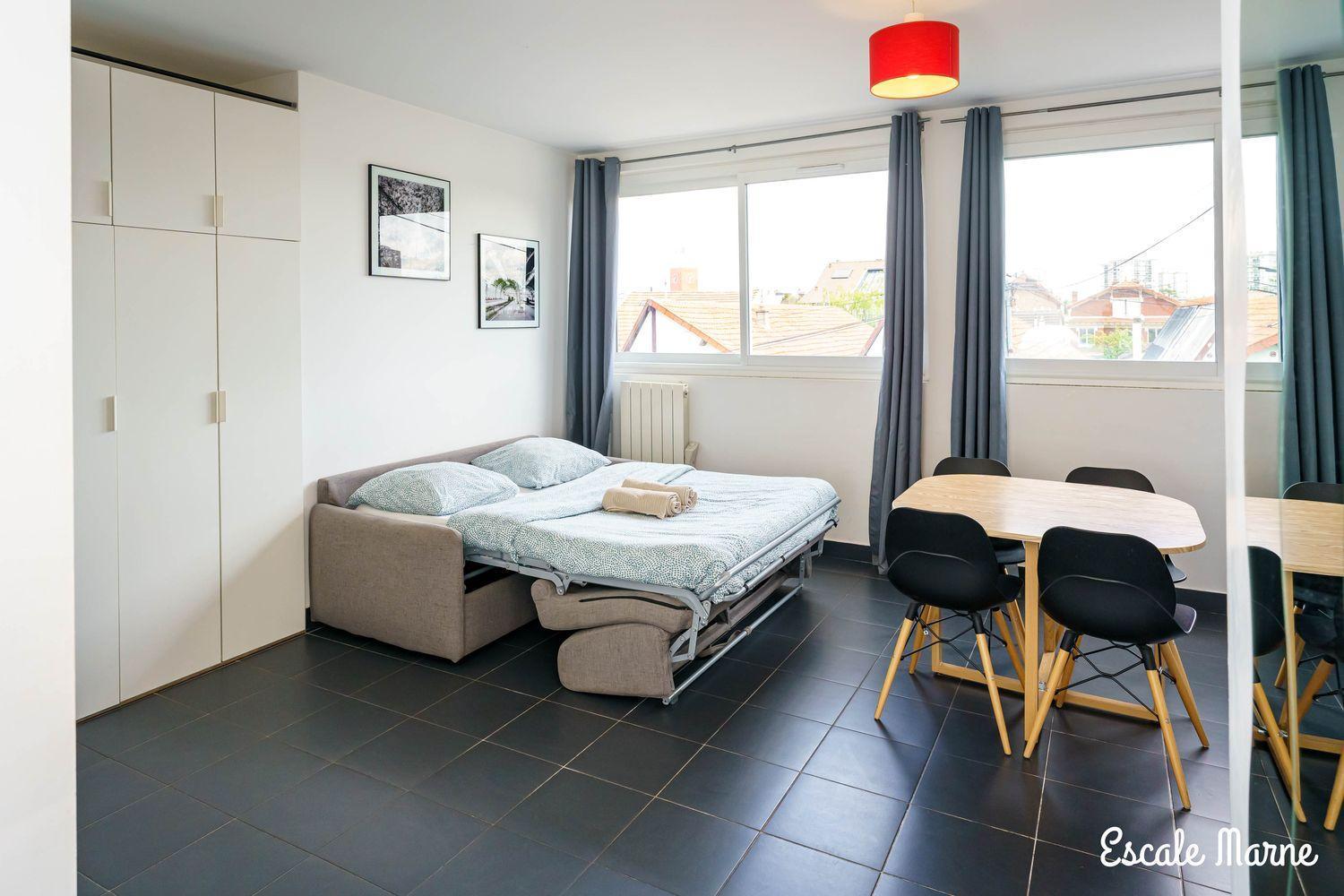 Escale-Marne Fr - 202 - Free Parking - Free Luggage Storage - All Equipped - Linen Included - Washing Machine - 10Mn Walk Metro 8 - Rer A - Panoramic View - From 1 To 14 Guests Майсонс-Алфорт Стая снимка