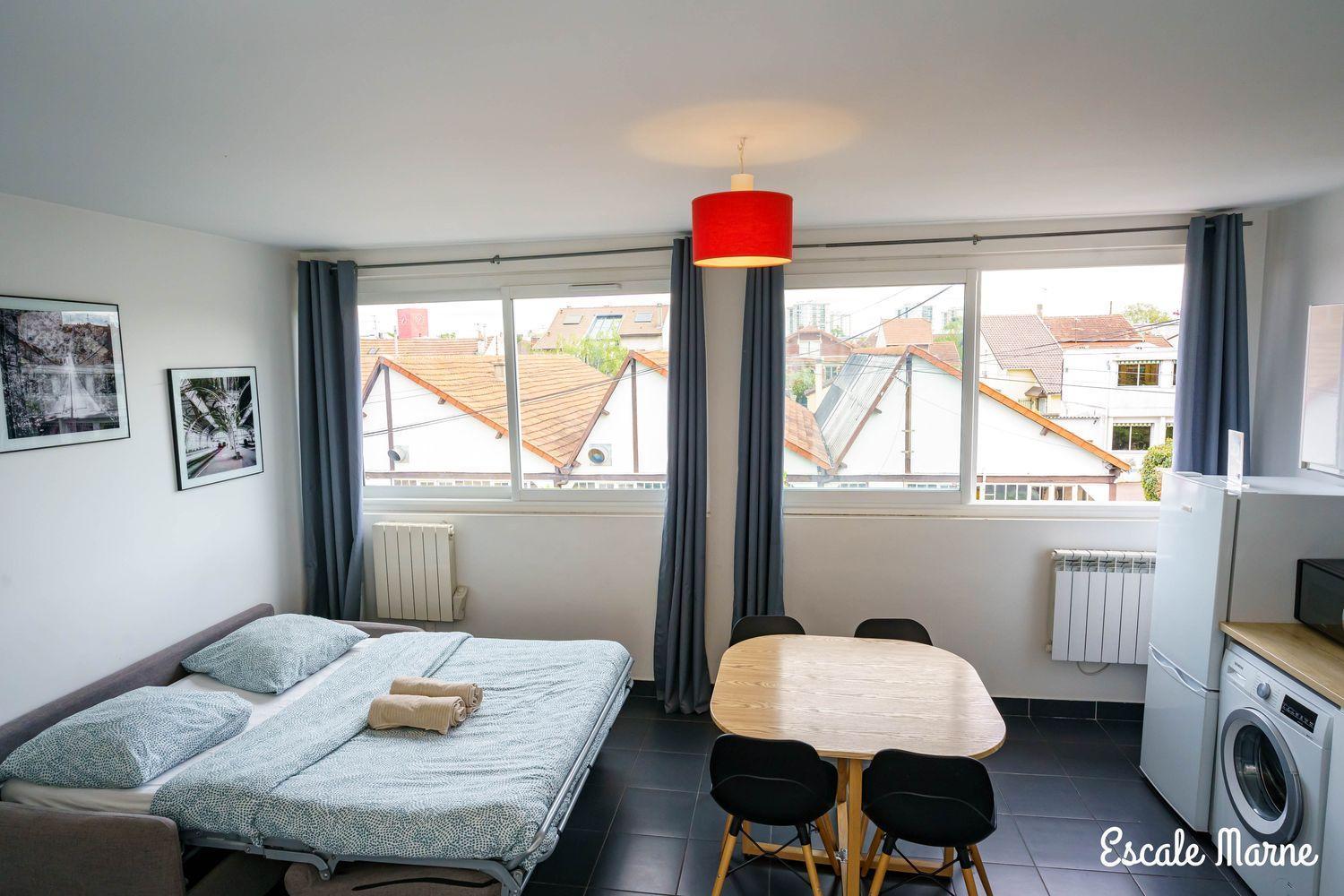 Escale-Marne Fr - 202 - Free Parking - Free Luggage Storage - All Equipped - Linen Included - Washing Machine - 10Mn Walk Metro 8 - Rer A - Panoramic View - From 1 To 14 Guests Майсонс-Алфорт Стая снимка